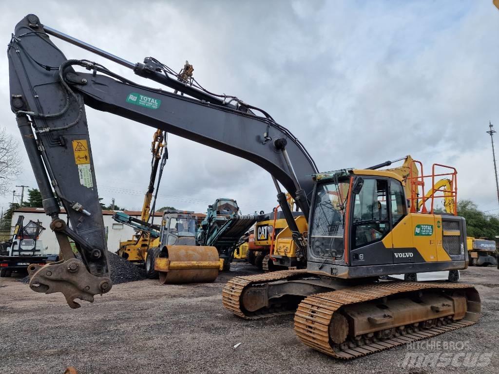 Volvo EC 220 E Bageri gusjeničari