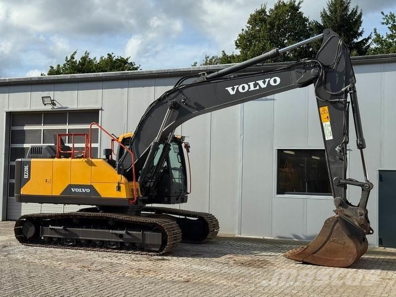 Volvo EC 220 EL Bageri gusjeničari