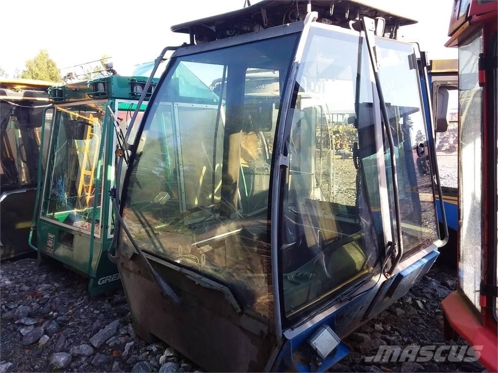 Rottne F18 Kabine i unutrašnjost