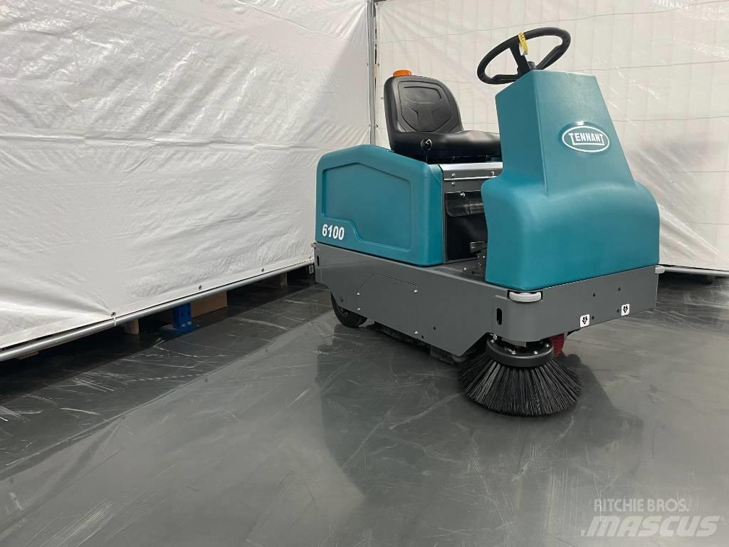 Tennant 6100 Strojevi za metenje