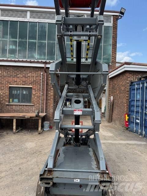 SkyJack SJ 4632 Škaraste platforme