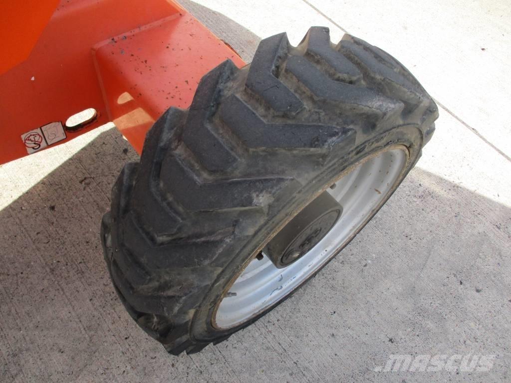 JLG 340AJ (835) Teleskopske samohodne platforme