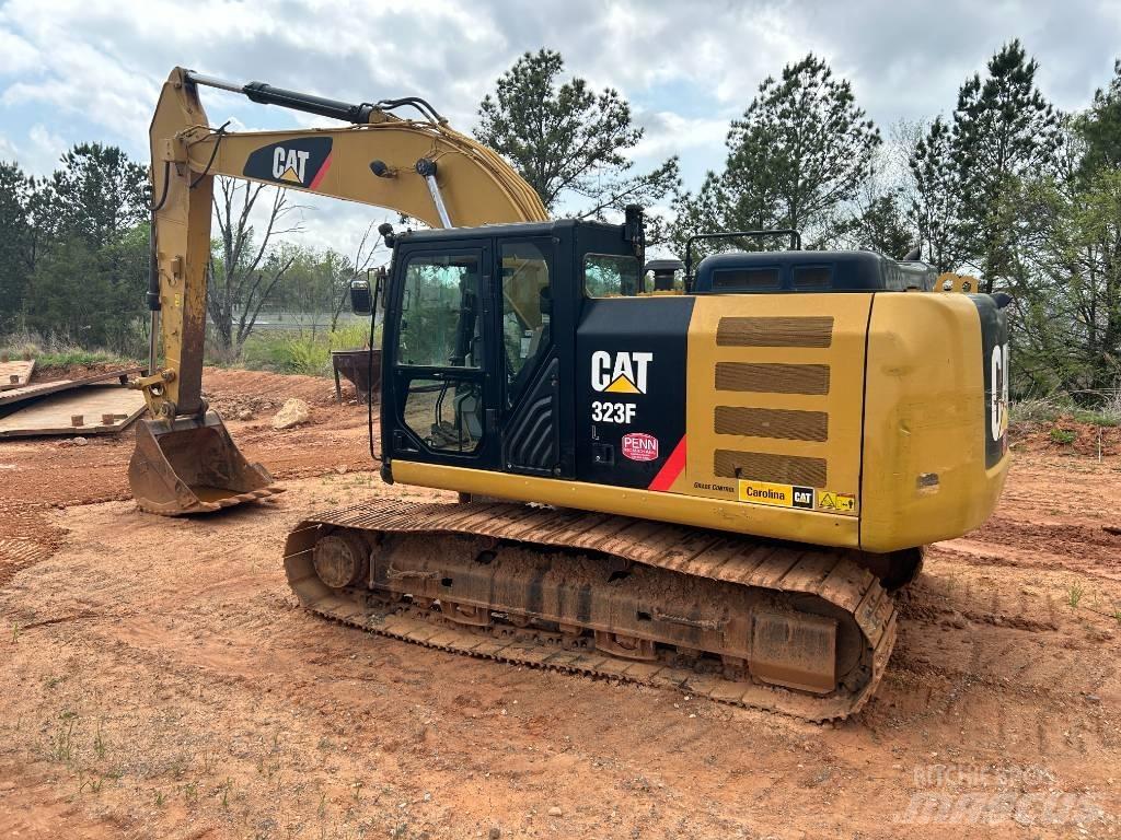 CAT 323FL Bageri gusjeničari