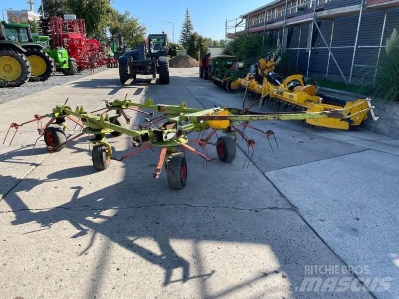 CLAAS 740 S Okretači i sakupljači sijena