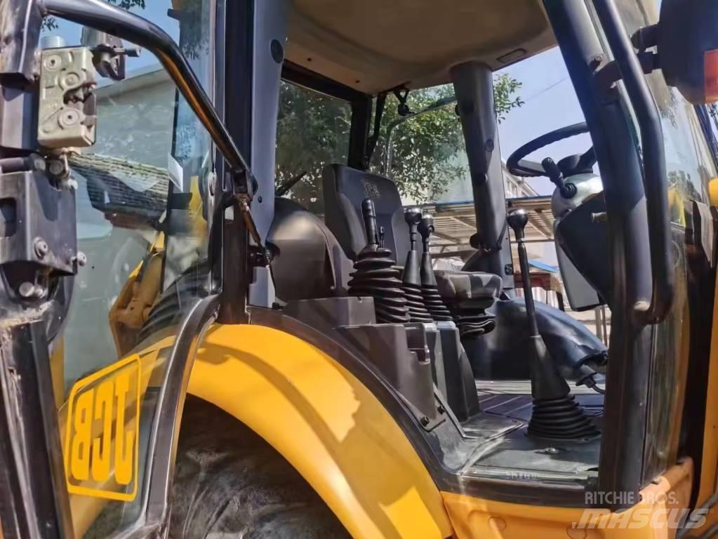 JCB 3 CX Utovarni rovokopači