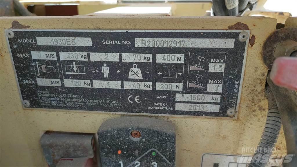 JLG 1930ES Škaraste platforme