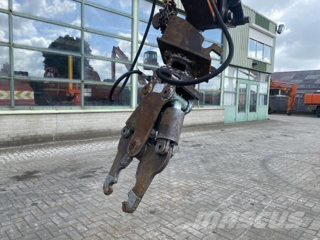 MMS CW 10 Škare