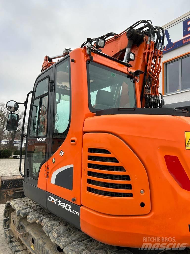 Doosan DX140LCR-5 Bageri gusjeničari