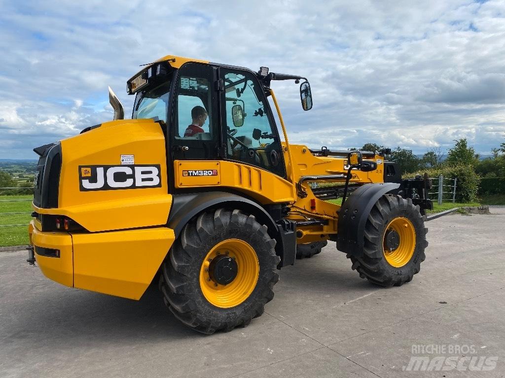 JCB TM 320 S Poljoprivredni teleskopski utovarivači