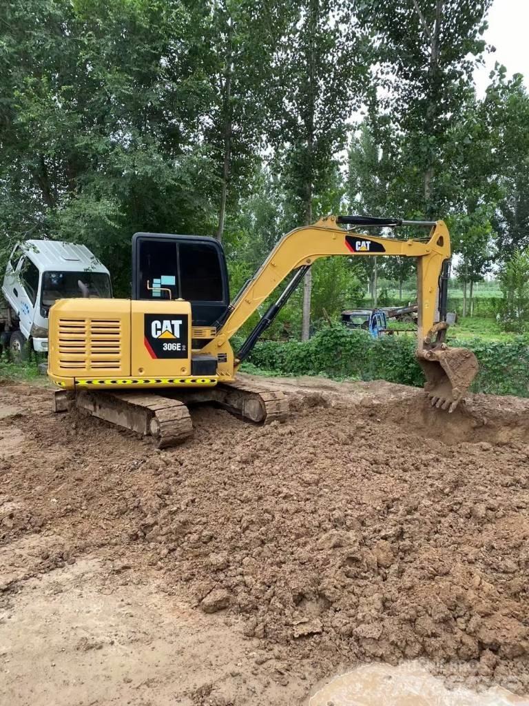 CAT 306E2 Bageri gusjeničari