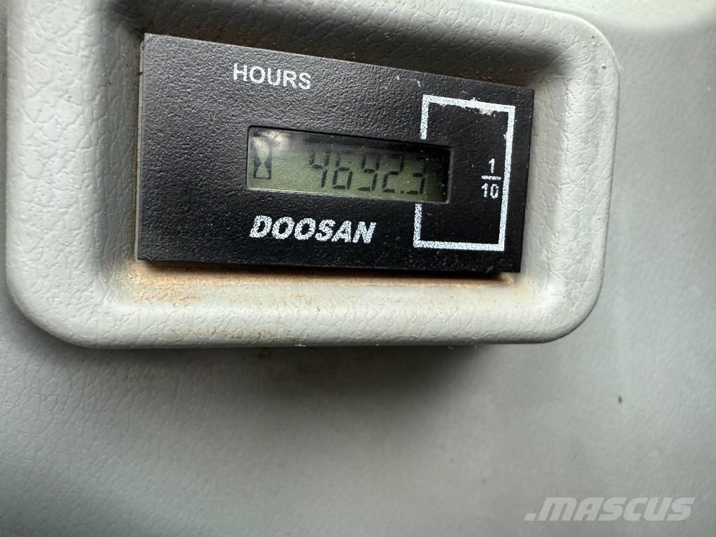 Doosan DX 235 LCR-5 Bageri gusjeničari