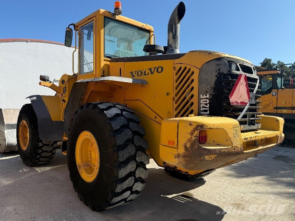 Volvo L 120 E Utovarivači na kotačima