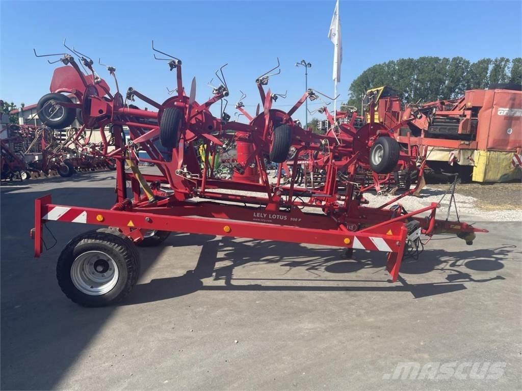 Lely Lotus 900P Okretači i sakupljači sijena