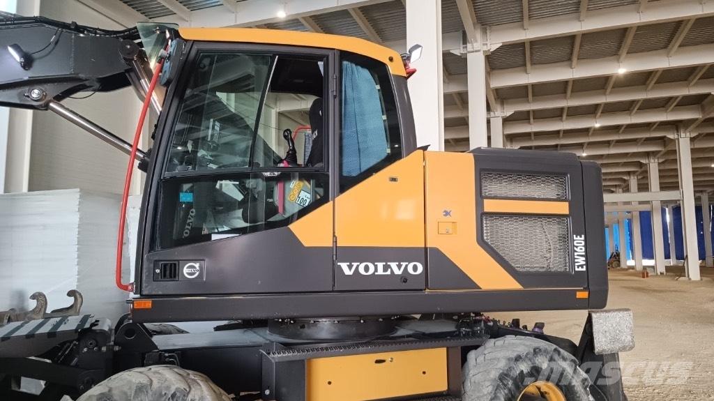 Volvo EW 160 E Bageri na kotačima