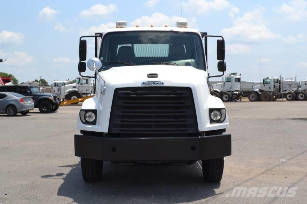 Freightliner 114SD Kamioni sa otvorenim sandukom
