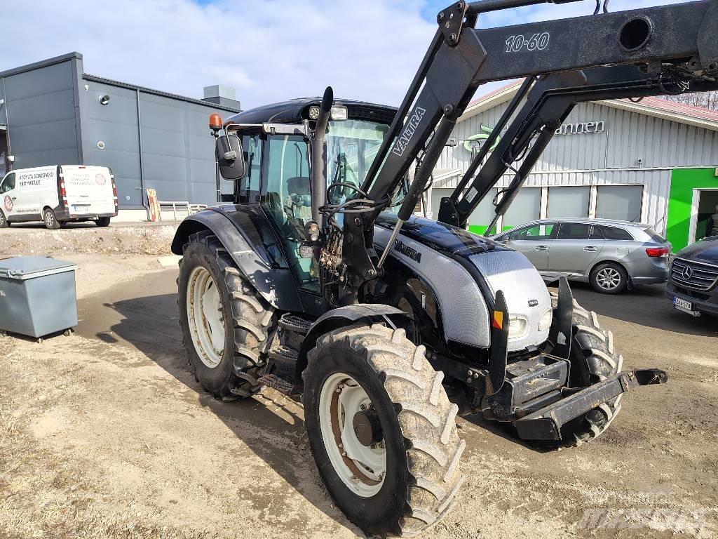 Valtra C120 Traktori