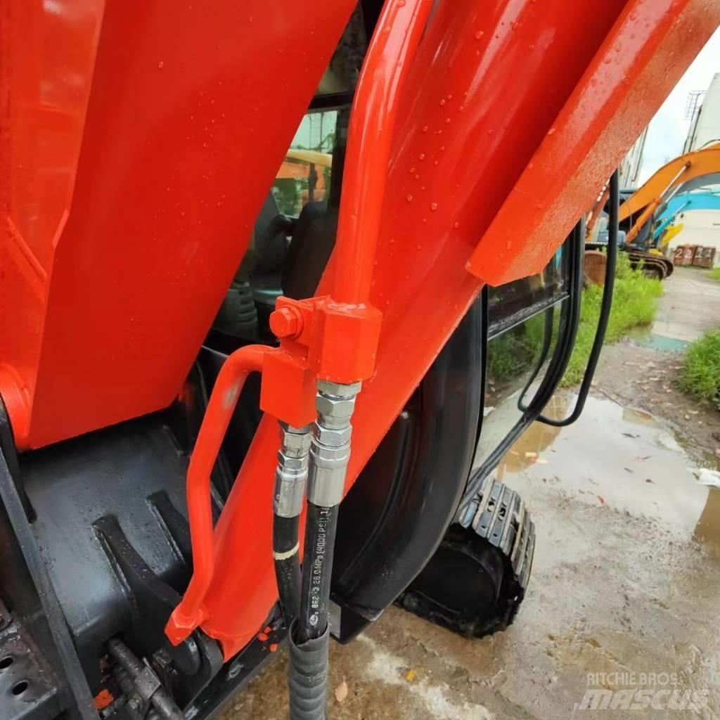 Hitachi ZX 60 Mini bageri <7t