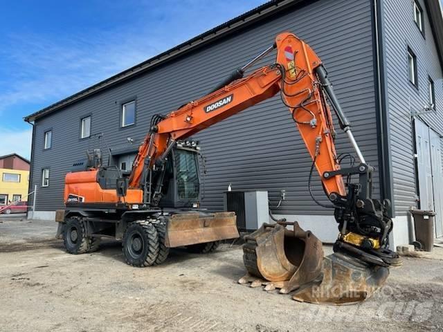 Doosan DX 170 W Bageri na kotačima