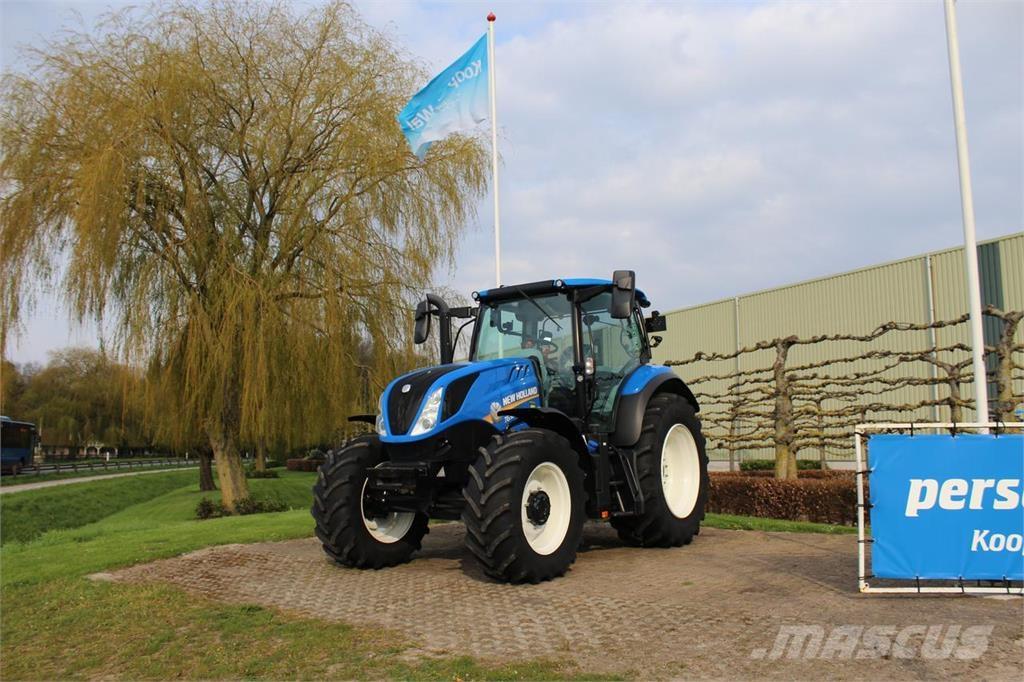 New Holland T6.155 Traktori