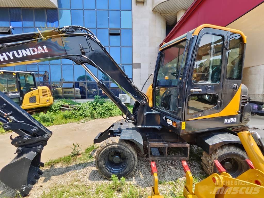Hyundai Robex 60 W Bageri na kotačima