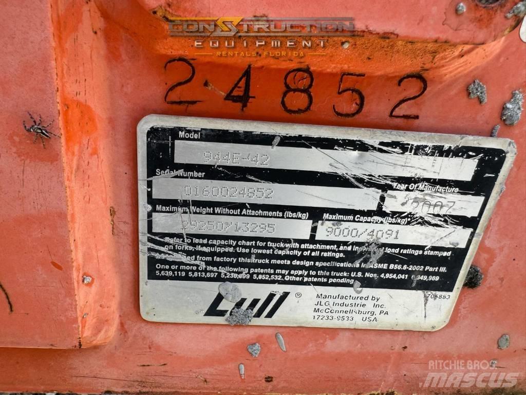 JLG 944 E-42 Viličari - ostalo