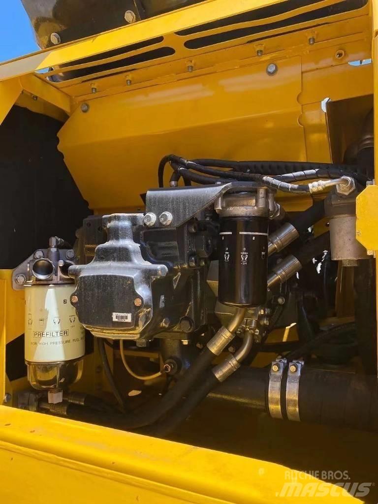 Komatsu pc200- 8 Bageri gusjeničari