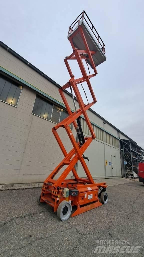 JLG 2646 ES Škaraste platforme