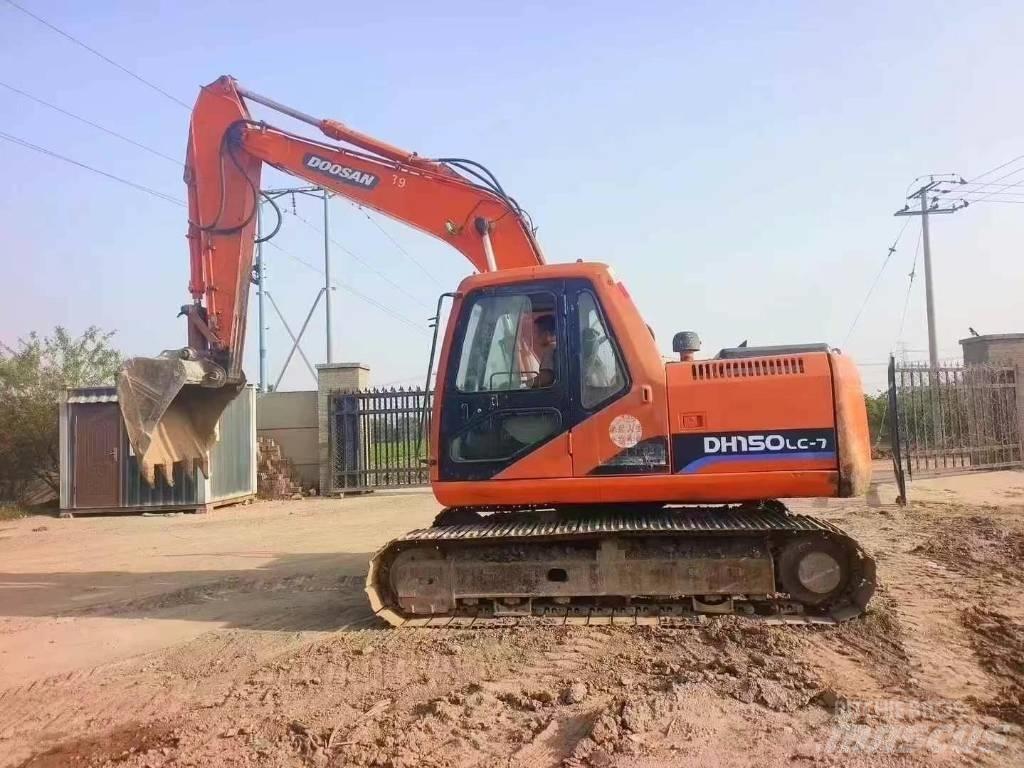 Doosan DH 150 Bageri gusjeničari