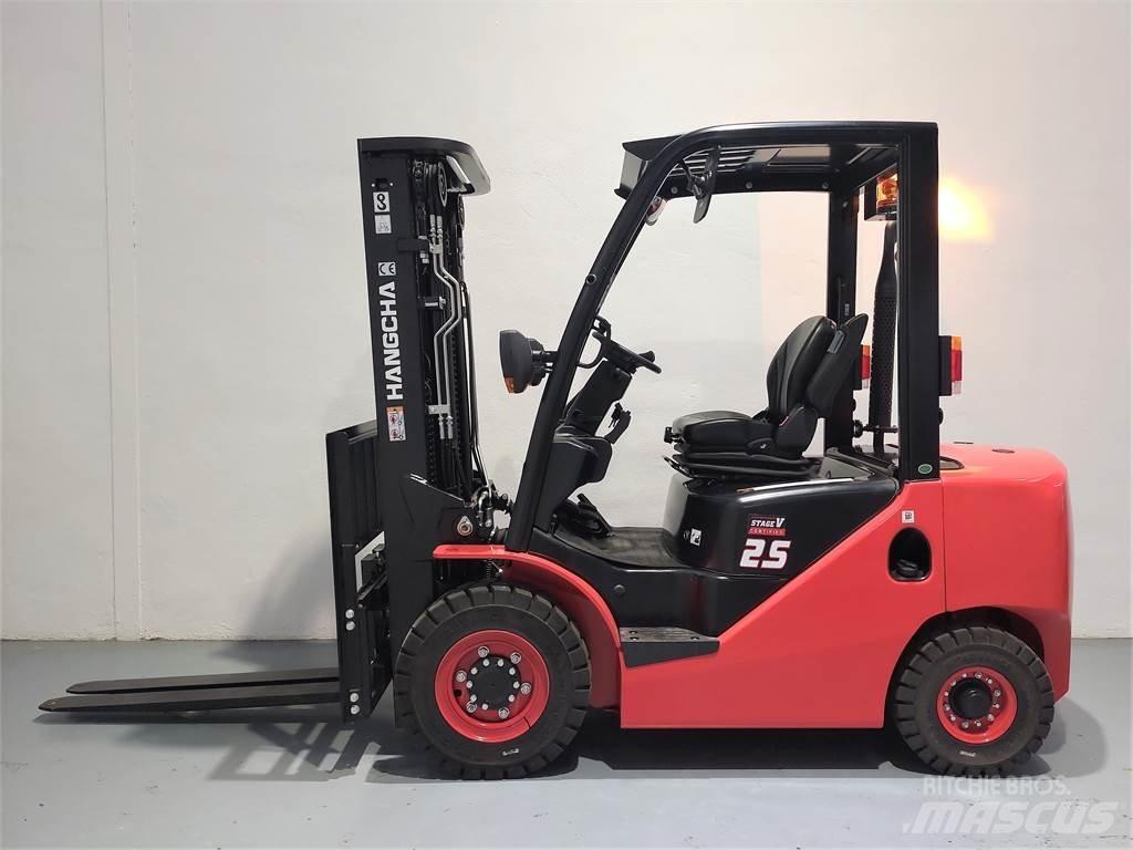 Hangcha CPCD25XH7F Dizelski viličari