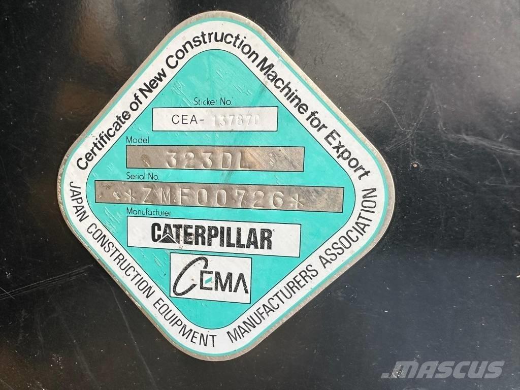 CAT 323 D LN Bageri gusjeničari