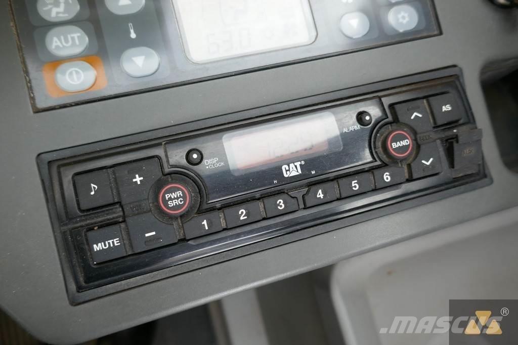 CAT 325F LCR Bageri gusjeničari