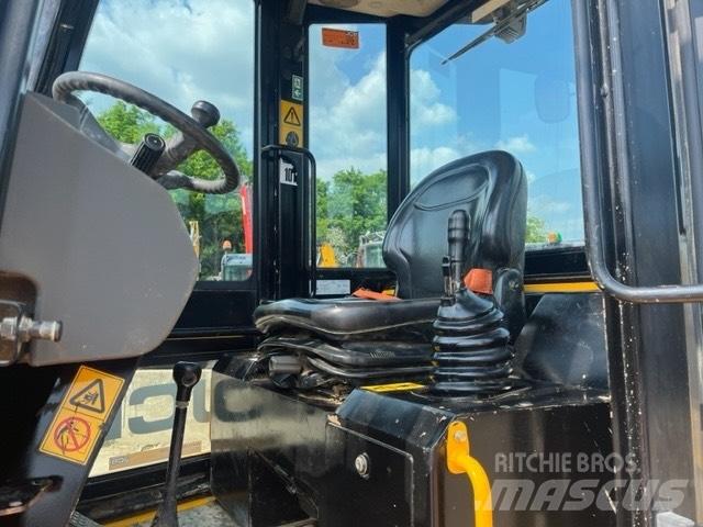JCB 6ST Demperi za gradilišta