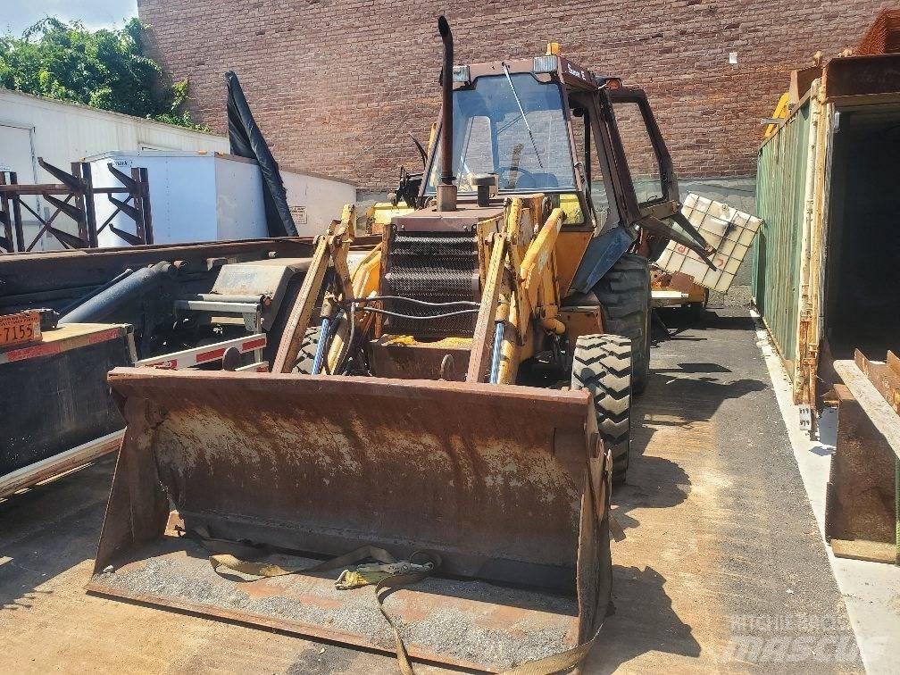 CASE 580 E Utovarni rovokopači