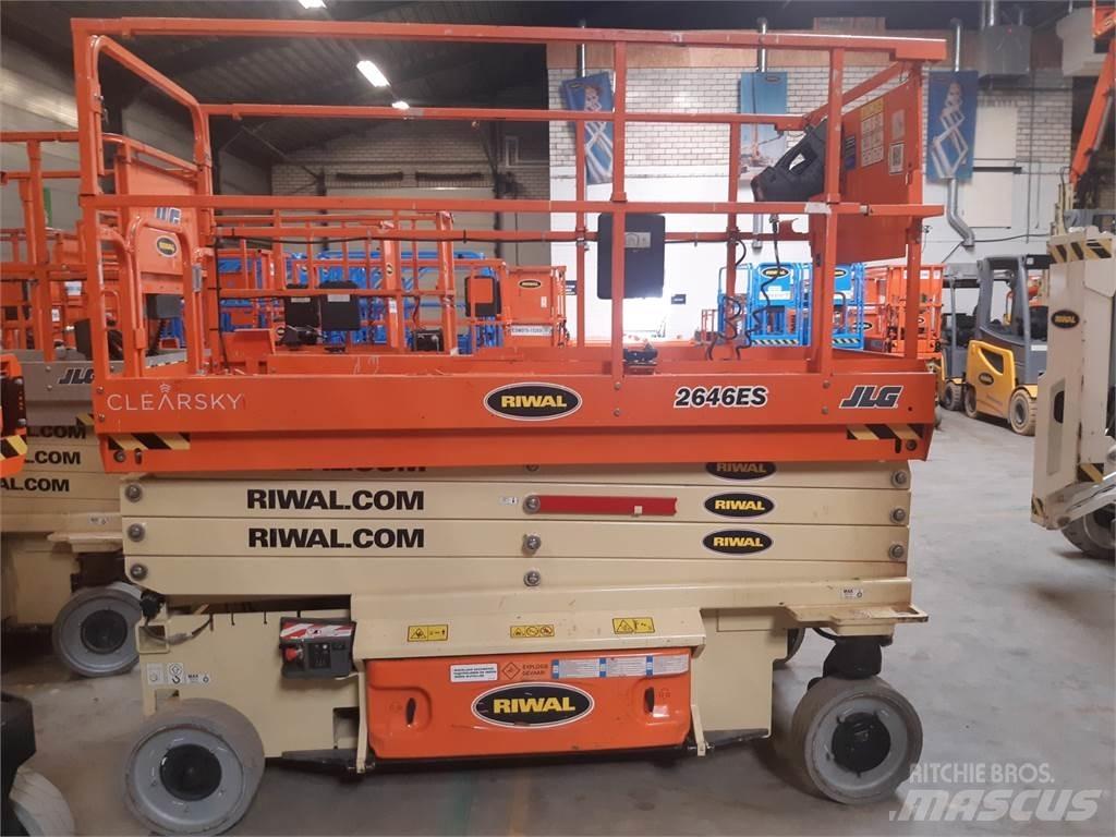 JLG 2646ES Škaraste platforme