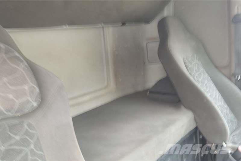 Daewoo KL3TX Ostali kamioni