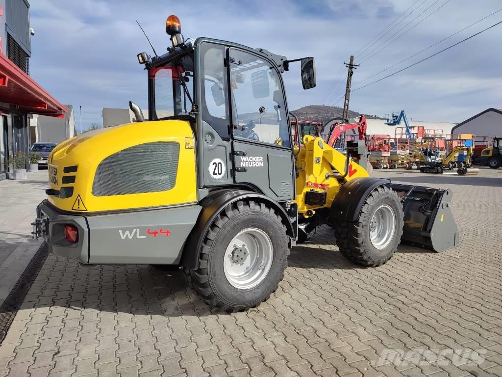 Wacker Neuson WL 44 Utovarivači na kotačima