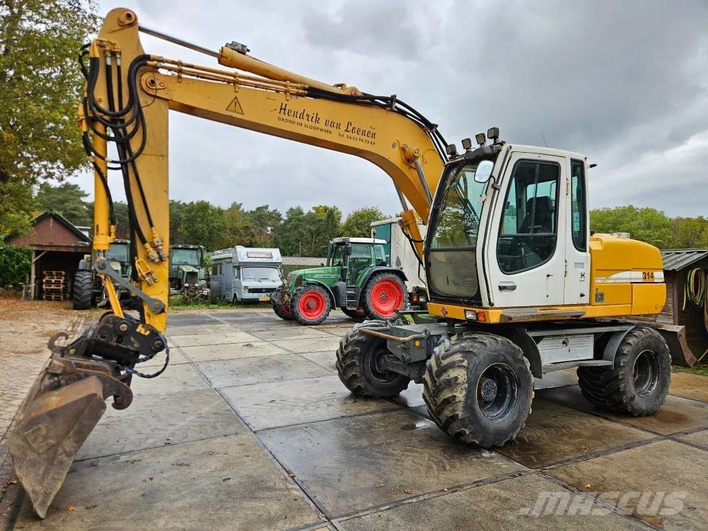 Liebherr A 314 Bageri na kotačima