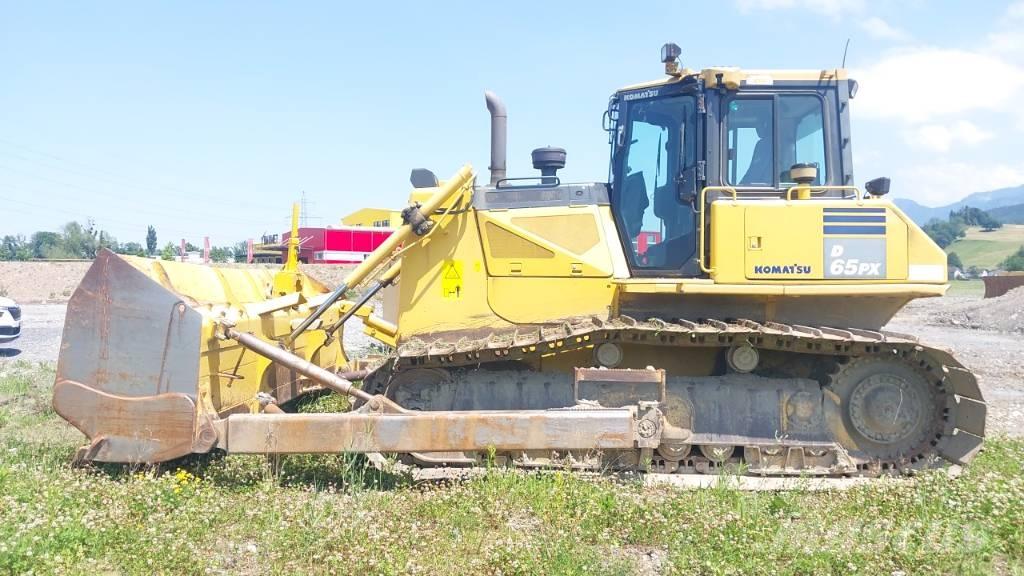 Komatsu D 65 PX-17 Buldožeri gusjeničari