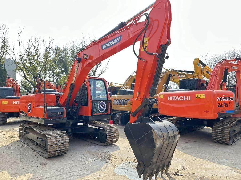 Doosan DX140LC-9C Mini bageri <7t