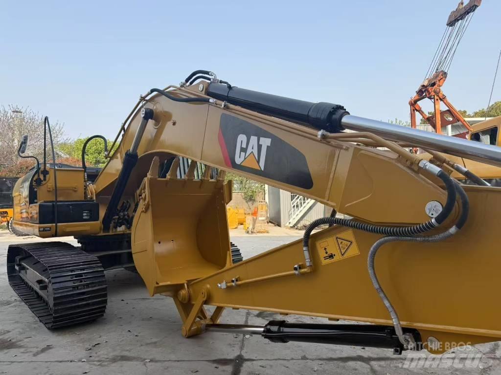 CAT 320D2 Bageri gusjeničari