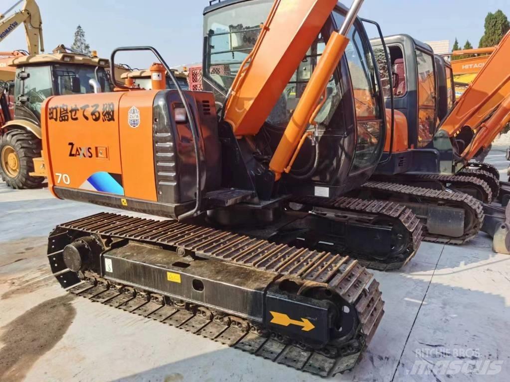 Hitachi ZX 70 Midi bageri 7t – 12t