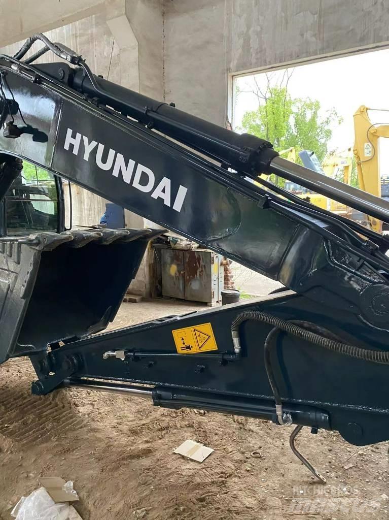 Hyundai 225LC-9 Bageri gusjeničari