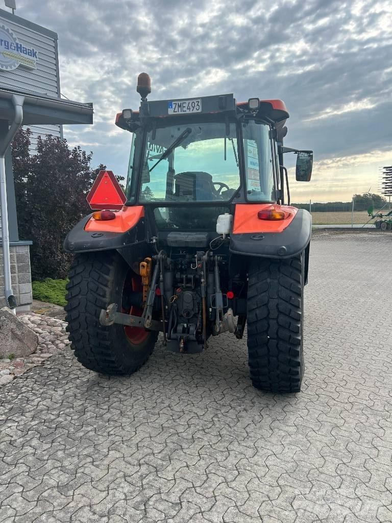 Kubota M 5-111 Traktori