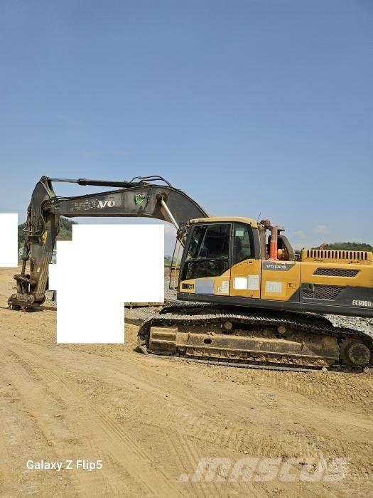 Volvo EC 300 D Bageri gusjeničari