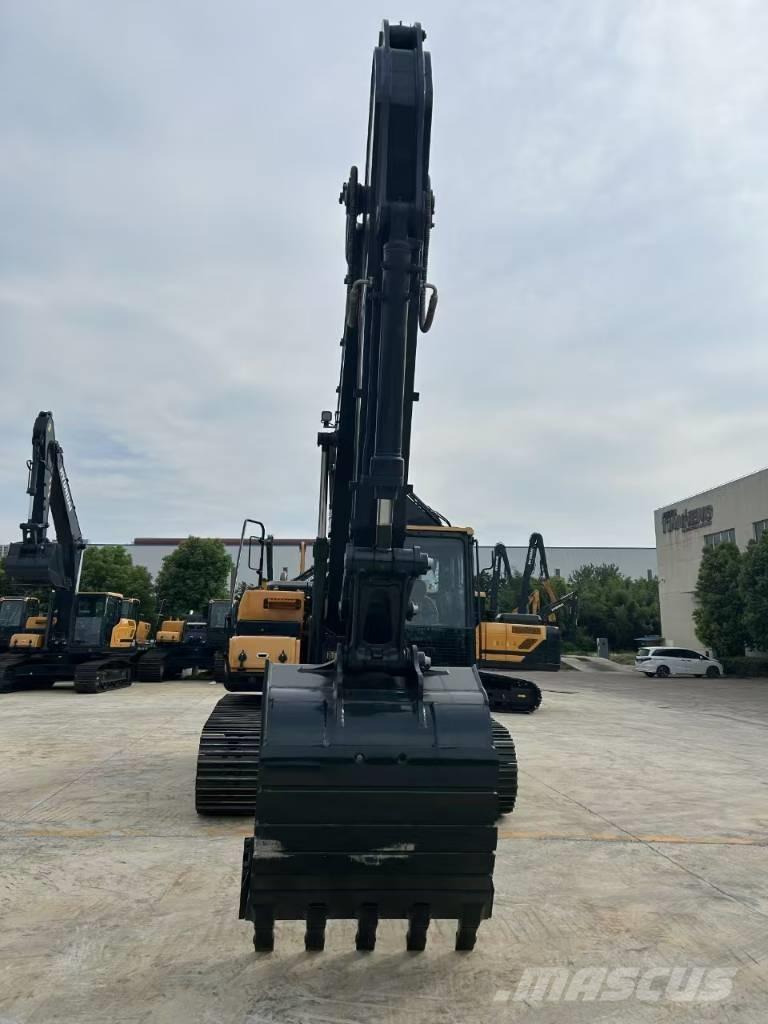 Hyundai HX 220 L Bageri gusjeničari