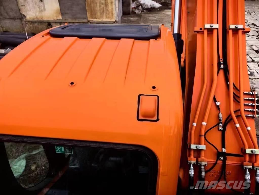 Doosan DX215 Bageri gusjeničari