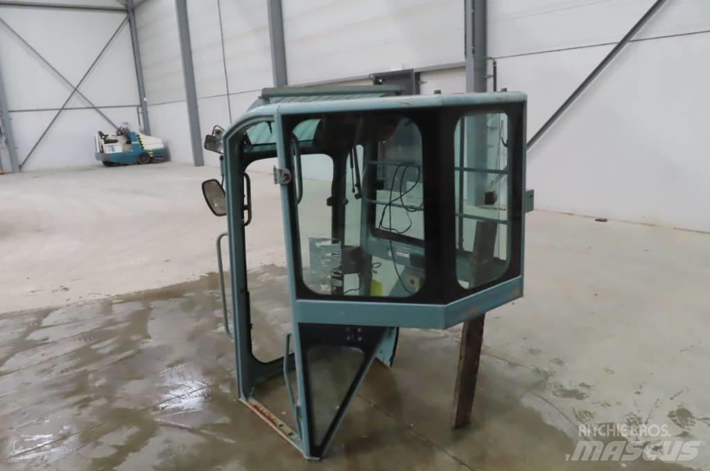 Yanmar Vio 75 Kabine i unutrašnjost