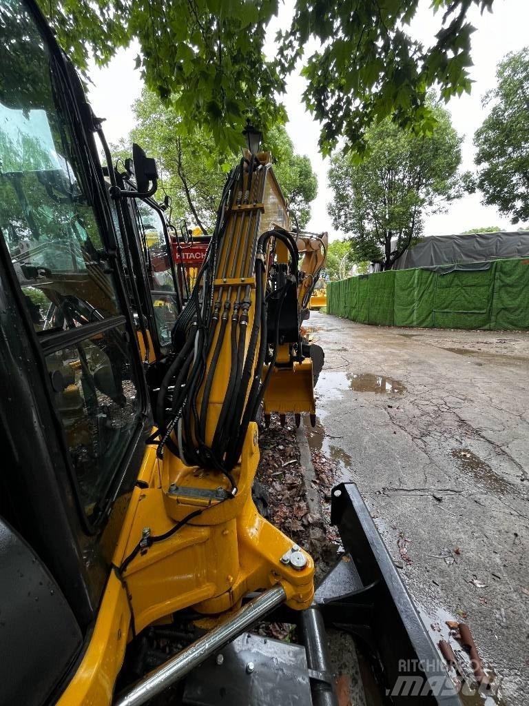 Komatsu PC 35 MR Mini bageri <7t