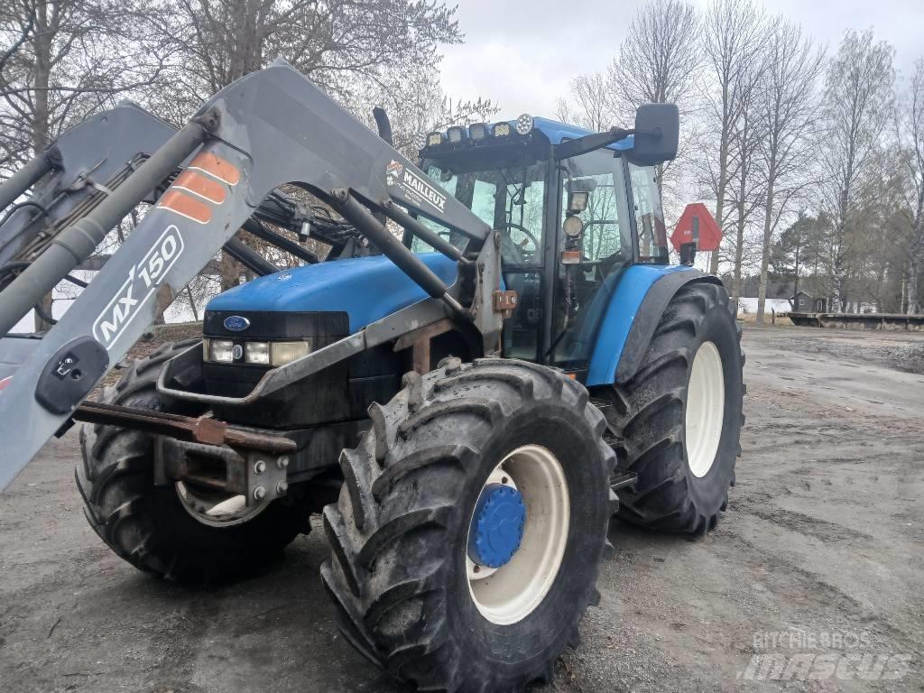 New Holland 8360 RC Traktori