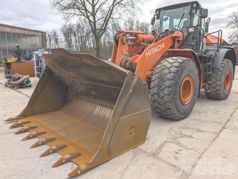 Hitachi ZW 330 Utovarivači na kotačima